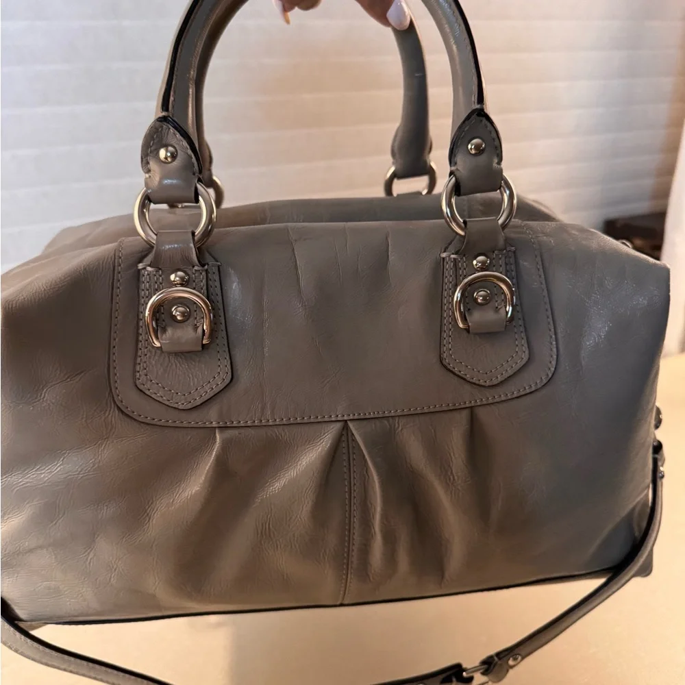 Coach Ashley Satchel - Picture 4 of 12